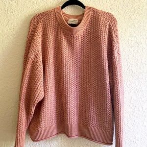 Chunky pull over crewneck long sleeve sweater